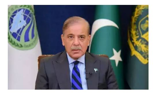 'पाकिस्तान भारत के साथ कश्मीर समेत सभी मुद्दे बातचीत से सुलझाना चाहता है: पीएम शरीफ | '